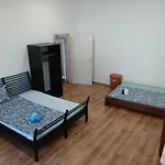 Big Cozy - Skyfall Apartment 3 Bdrm 6 Beds 1&Half Baths