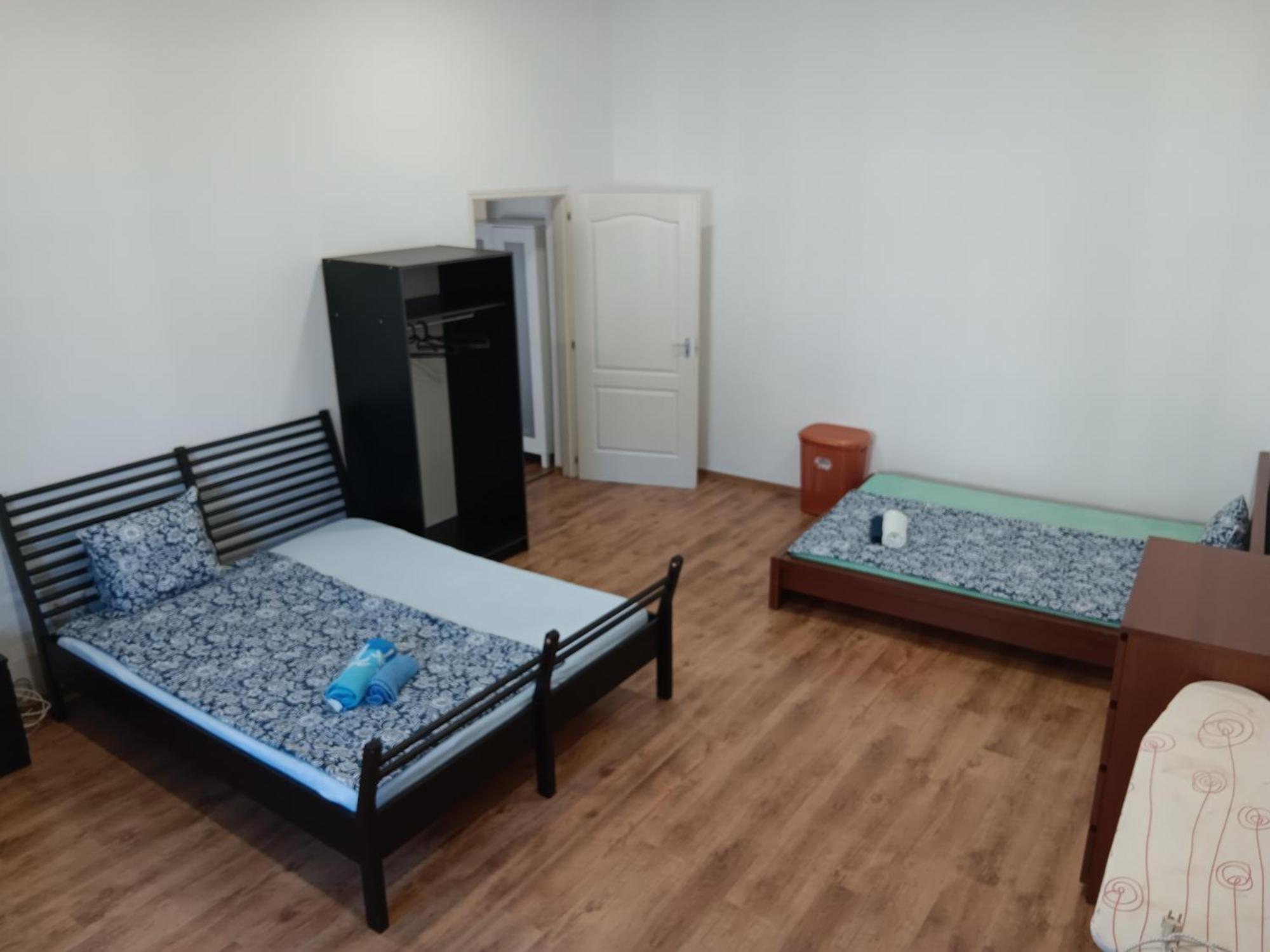 Big Cozy - Skyfall 3 Bdrm 6 Beds 1&half Baths Budapest